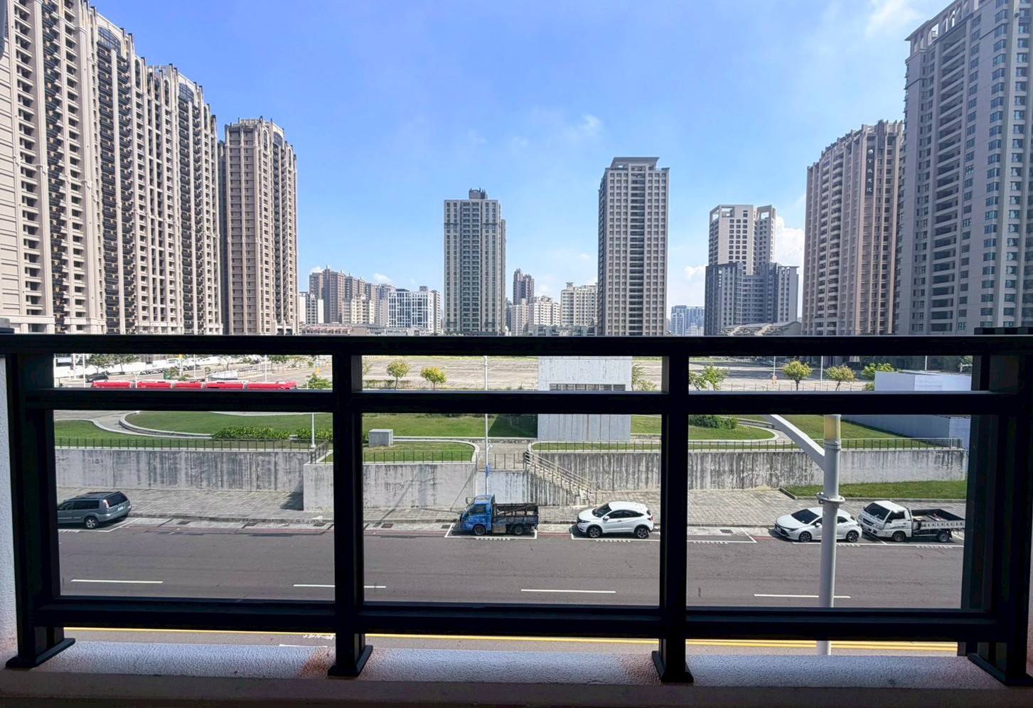 鴻矅商務空間 6